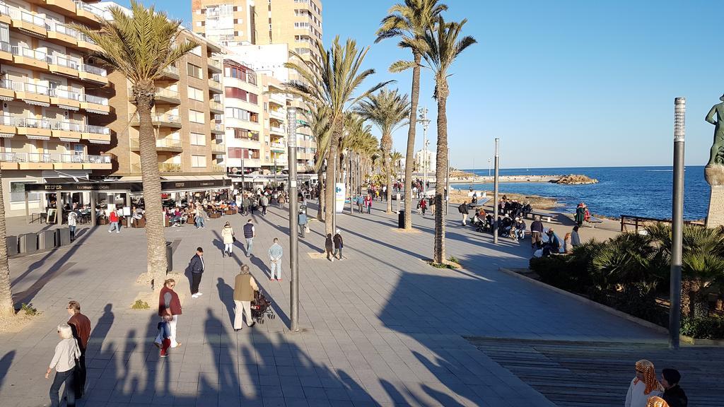 Apartement à La Mata Torrevieja Bagian luar foto